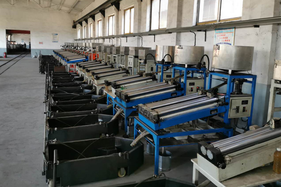 華信鋼球廠家車間設(shè)備 華信鋼球廠家車間設(shè)備